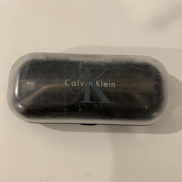 Calvin Klein Sunglasses - Picture 8 of 9